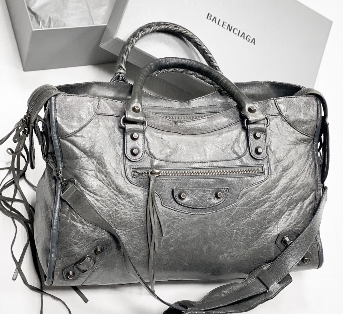 Сумка Balenciaga размер 35/25 цена 30 770 руб 