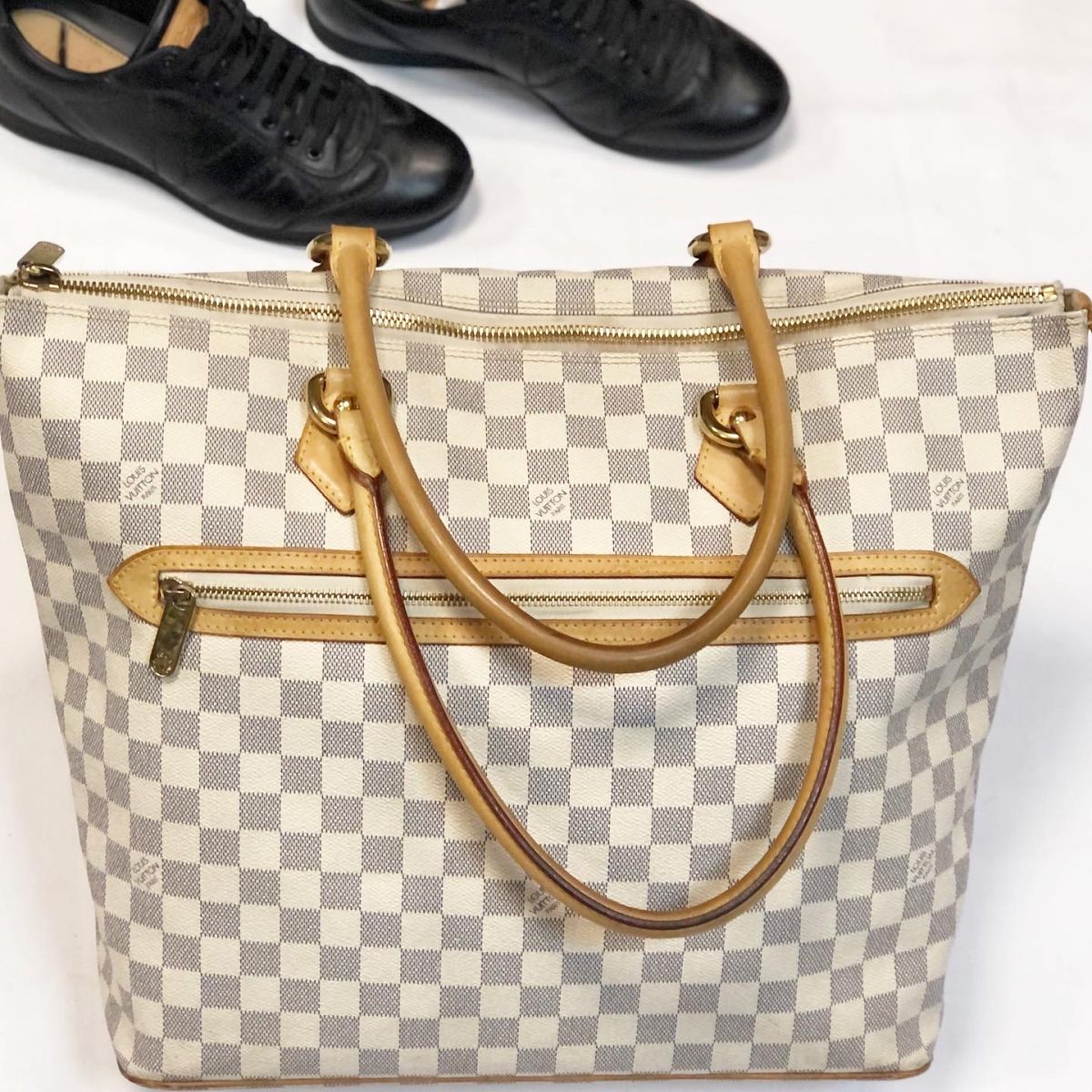 Сумка Louis Vuitton  размер 32/35 цена 15 385 руб 