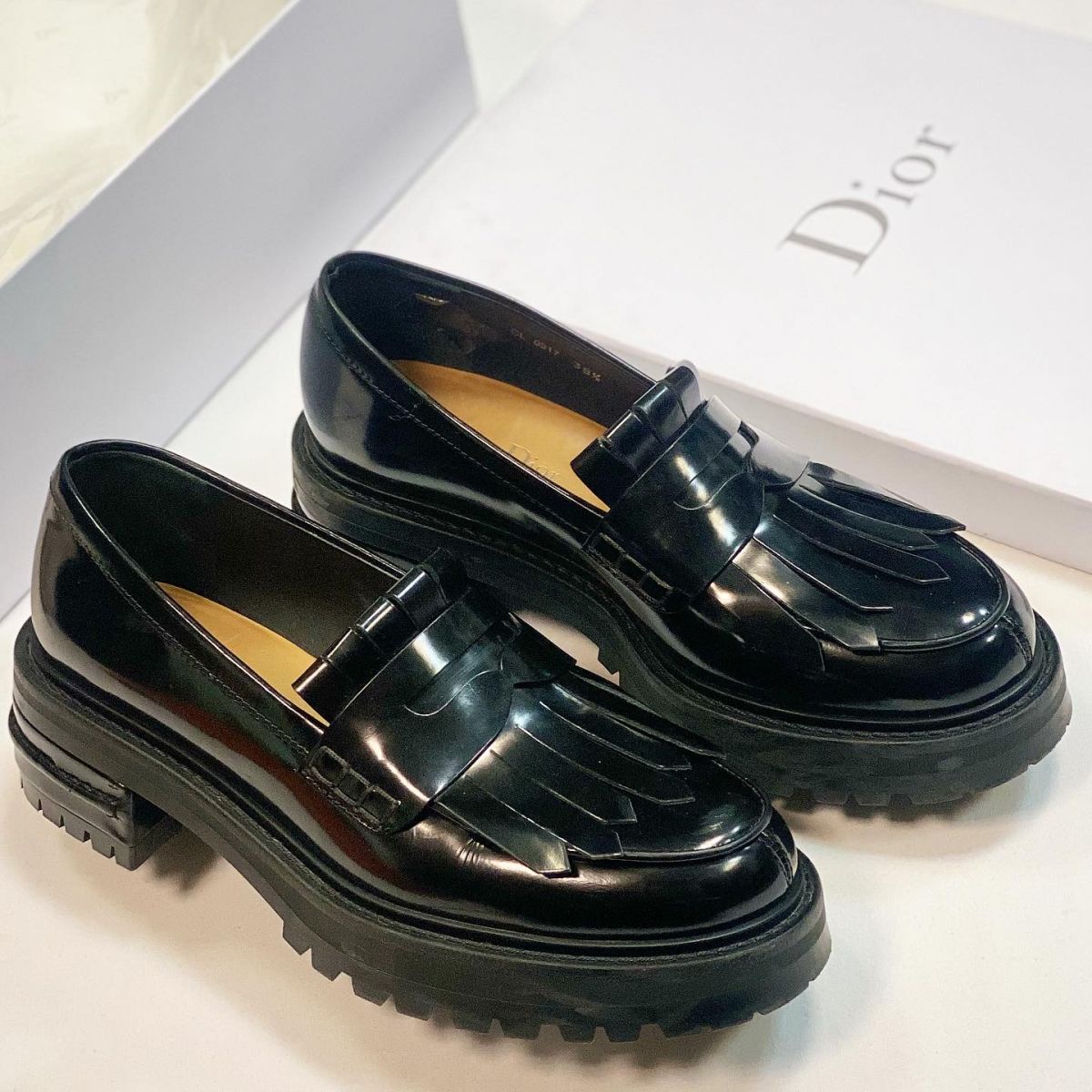 Лоферы Christian Dior размер 38.5 цена 30 770 руб 