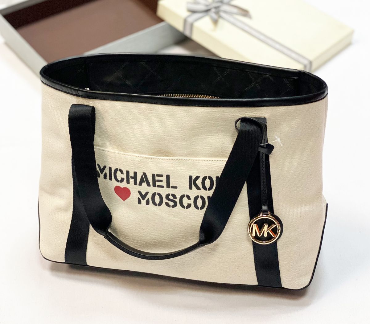 Сумка Michael Kors размер 35/25 цена 9 231 руб 