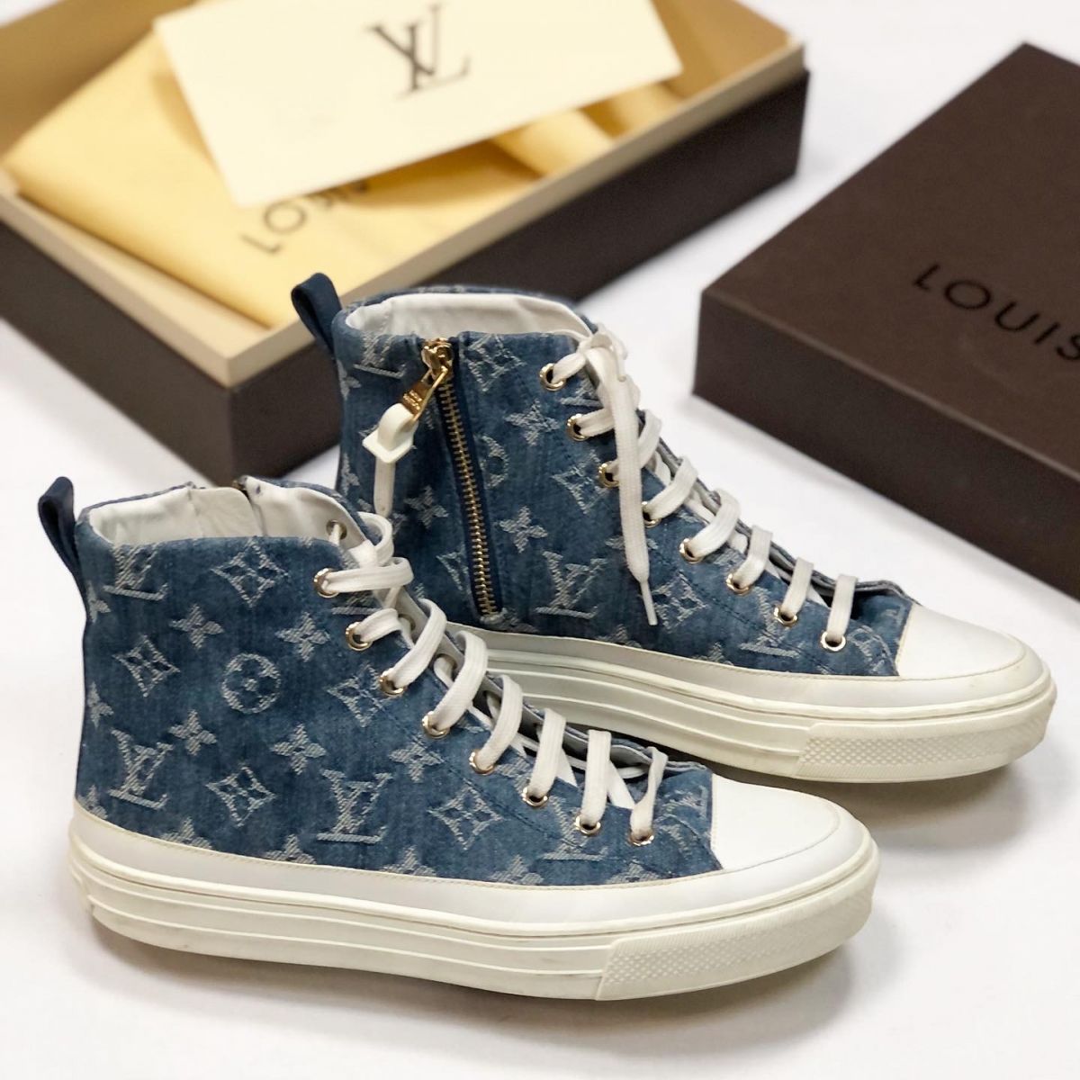 Кеды Louis Vuitton размер 38 цена 30 770 руб 