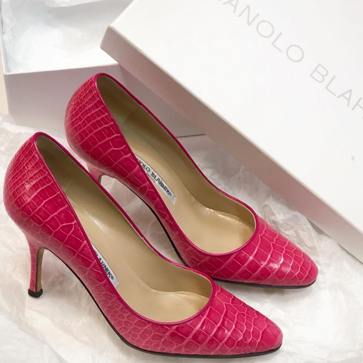 Туфли / крокодил / Manolo Blahnik  размер 37 цена 27 693 руб 