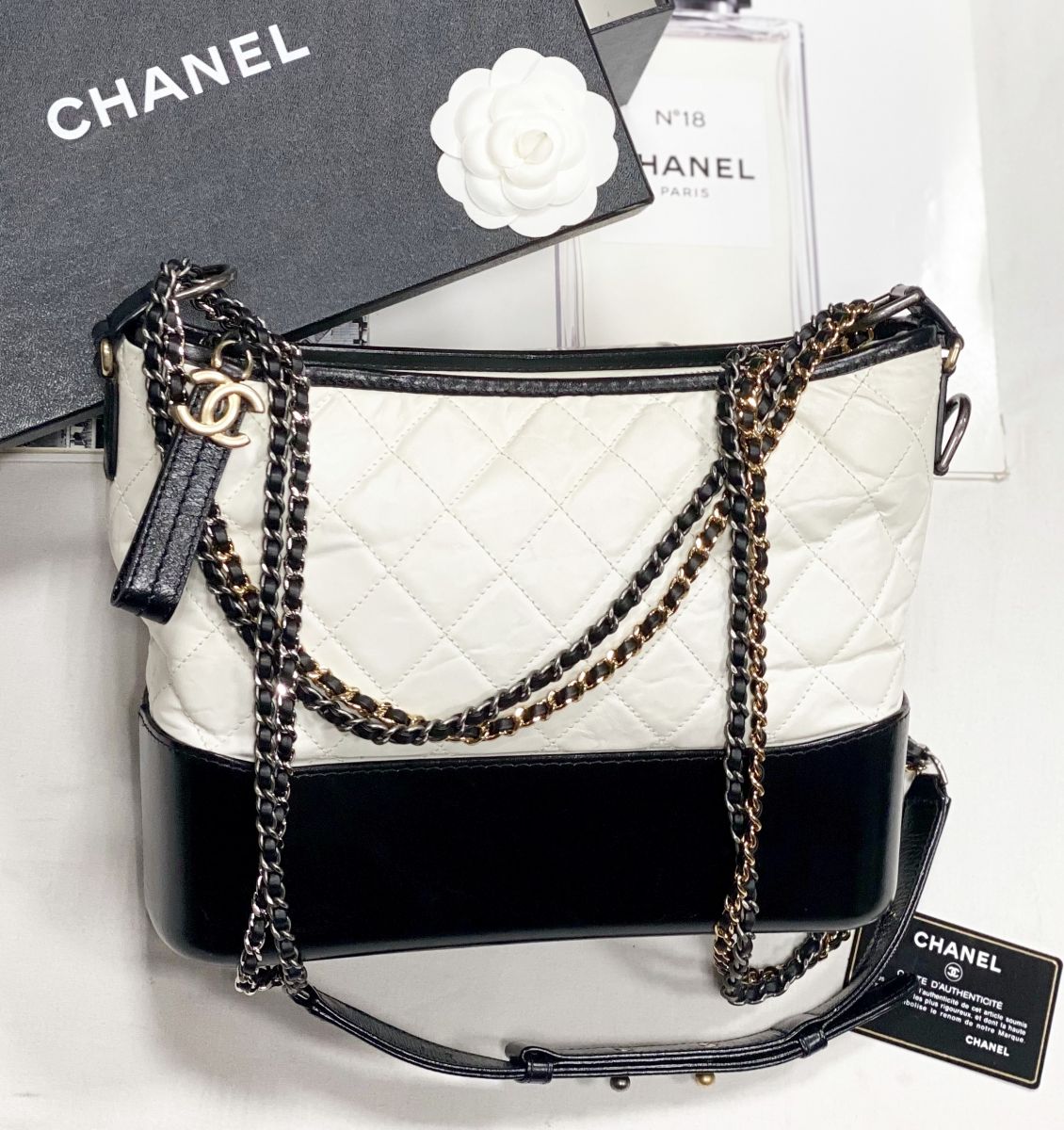 Сумка Chanel размер 28/22 цена 384 616 руб / карточка /