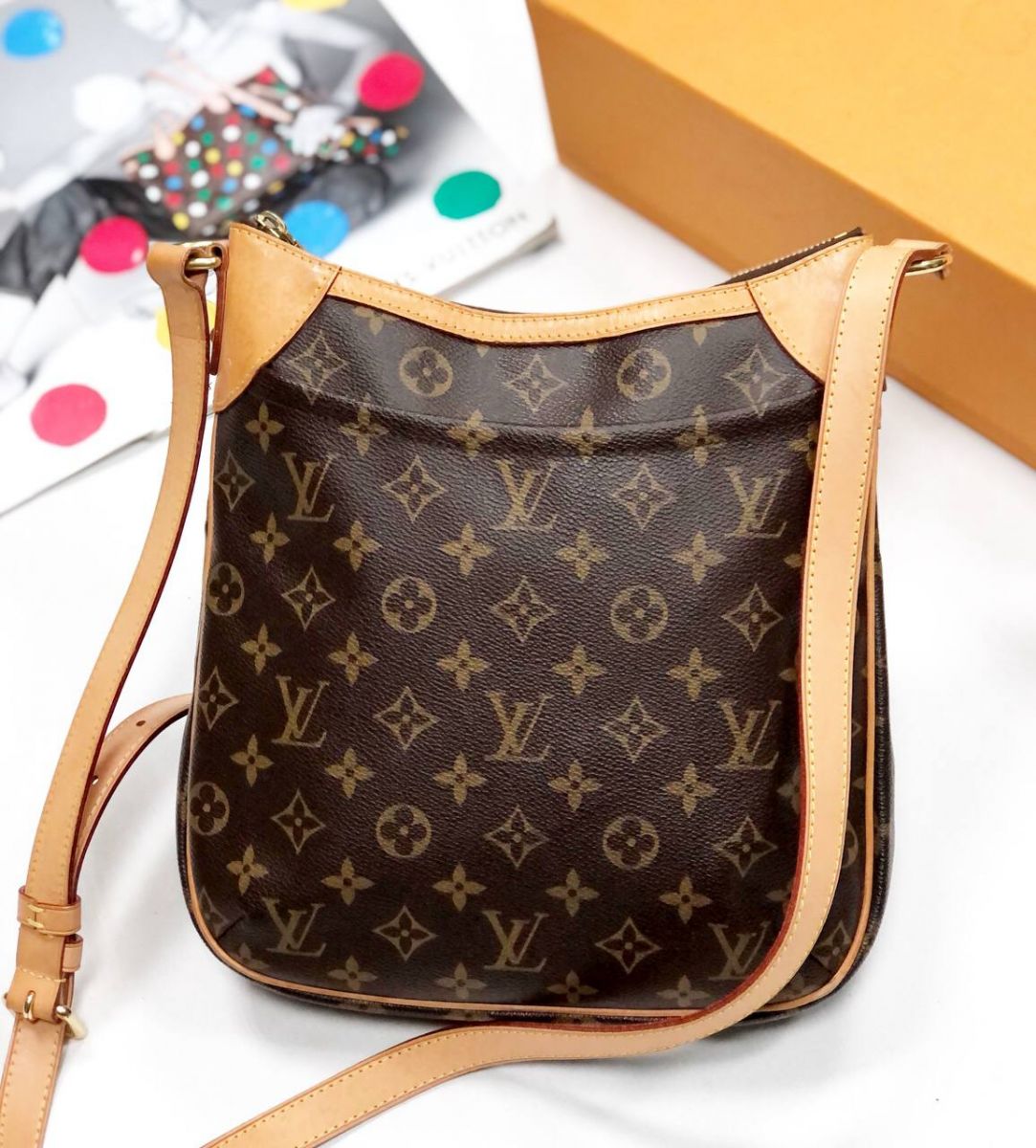 Сумка Louis Vuitton размер 26/26 цена 76 925 руб 