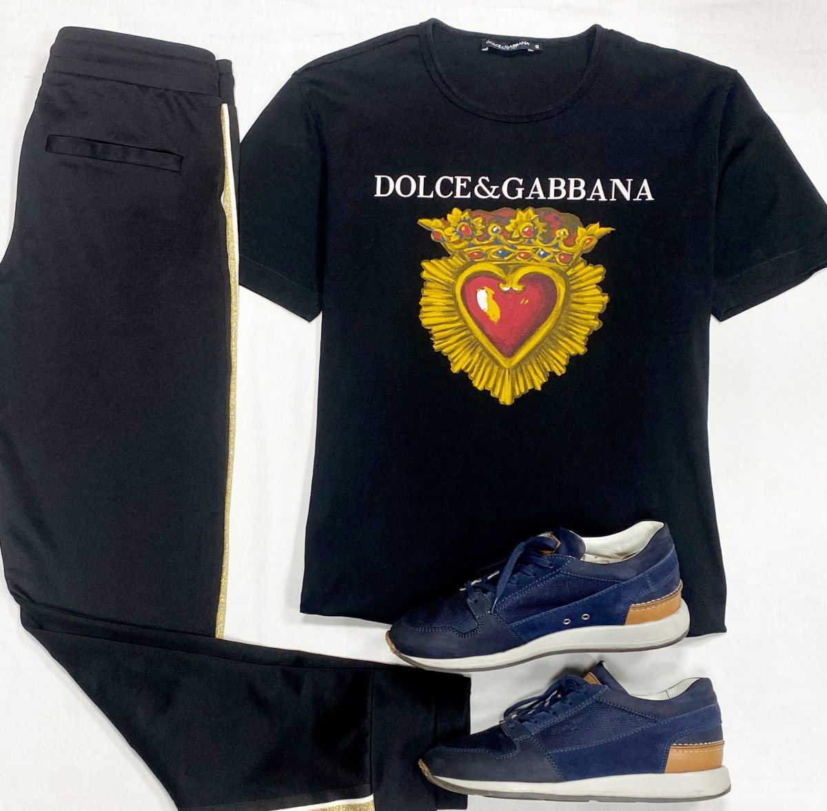 #mechtamen Футболка Dolce Gabbana размер 48 цена 7 693 рубБрюки True Religion размер M цена 6 154 рубКроссовки Santoni размер 40.5 цена 7 693 руб