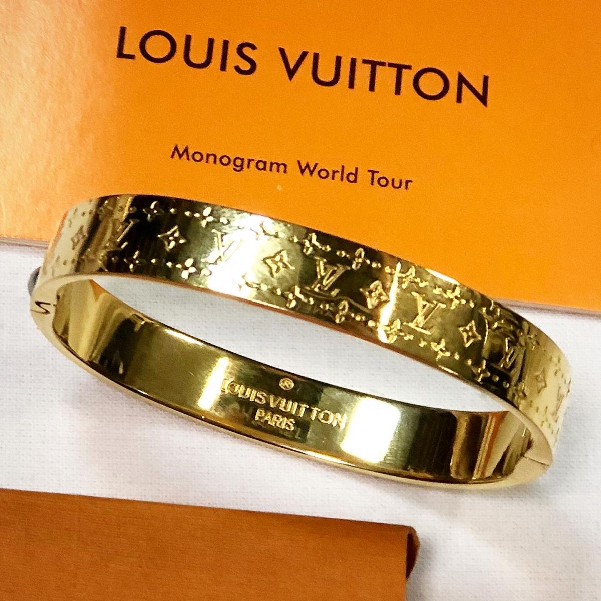 Архив Браслет Louis Vuitton мужской 3 750 грн  Браслеты Киев на  BESPLATKAua 78726612