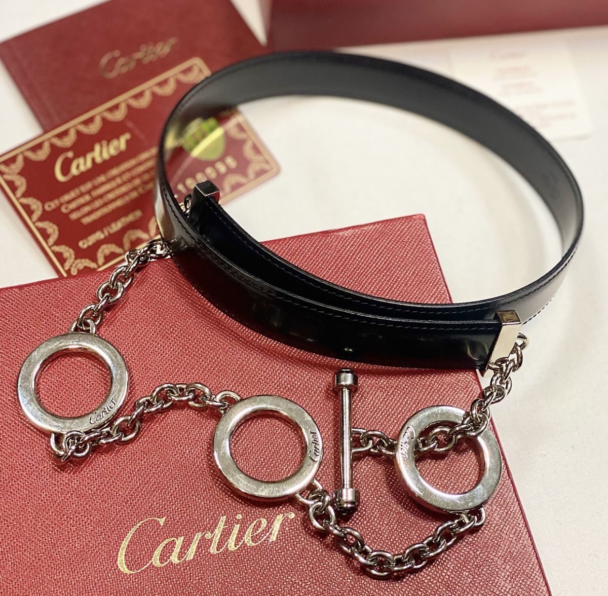 Пояс Cartier цена 18 463 руб / документы / упаковка / 