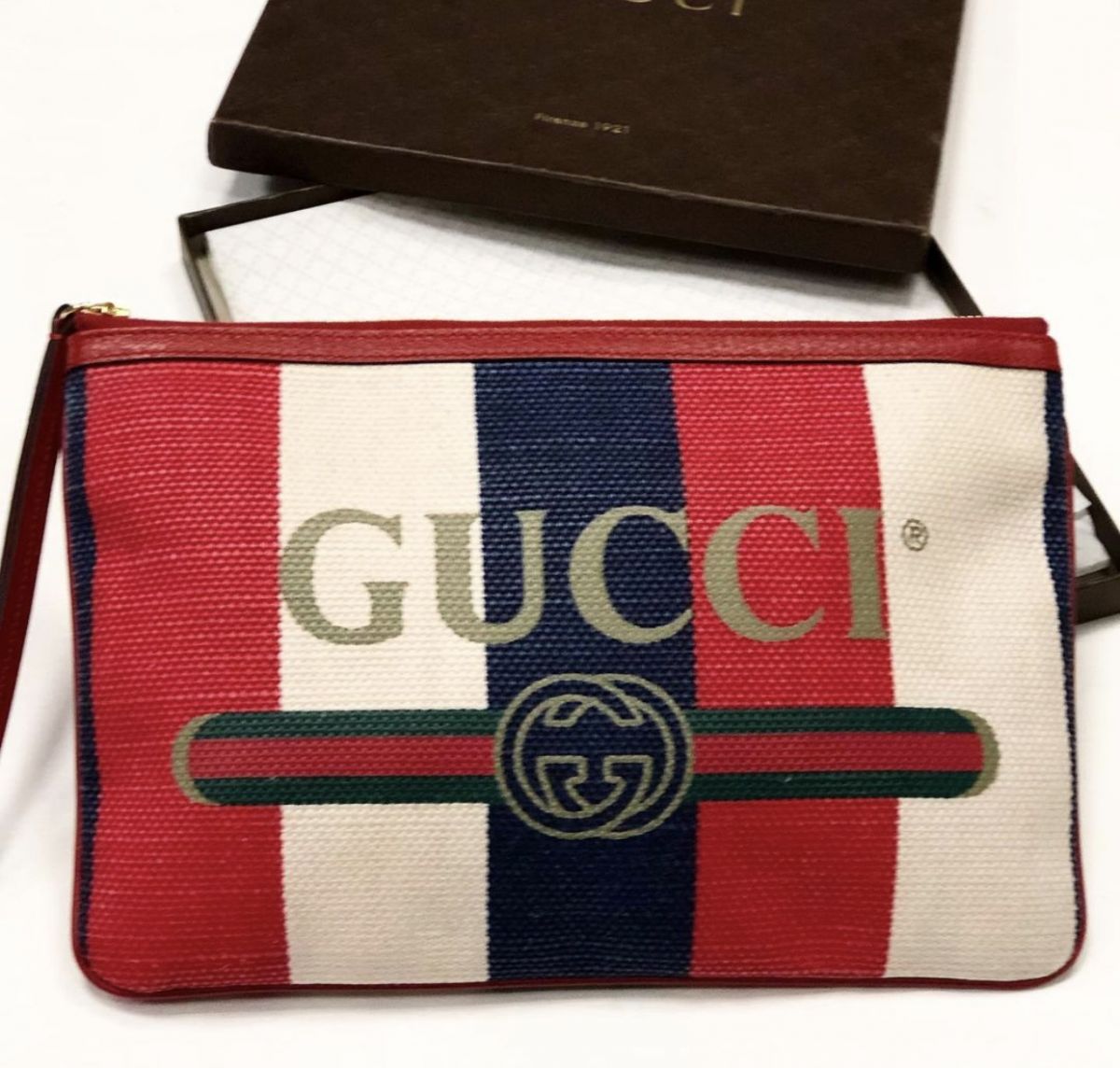 Клатч Gucci размер 27/18 цена 7 693 руб