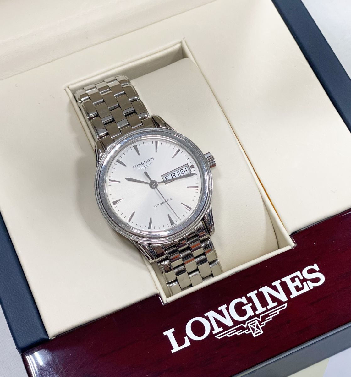 Часы Longines цена 61 540 руб/ в коробке/ 