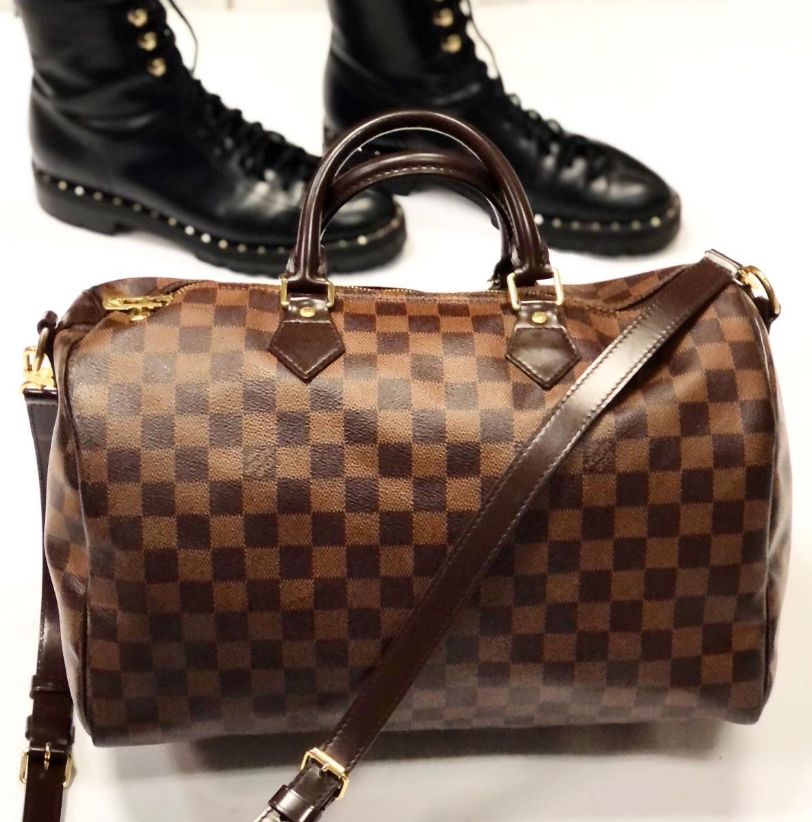 Сумка Louis Vuitton размер 35/25 цена 30 770 руб 