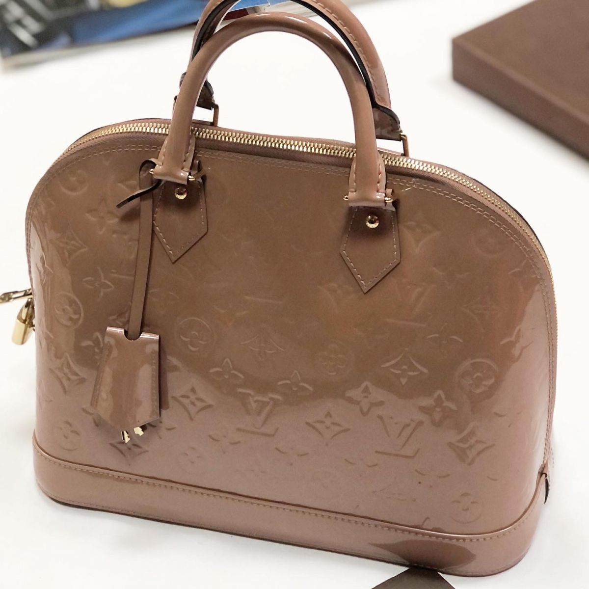 Сумка Louis Vuitton размер 30/24 цена 76 925 руб 