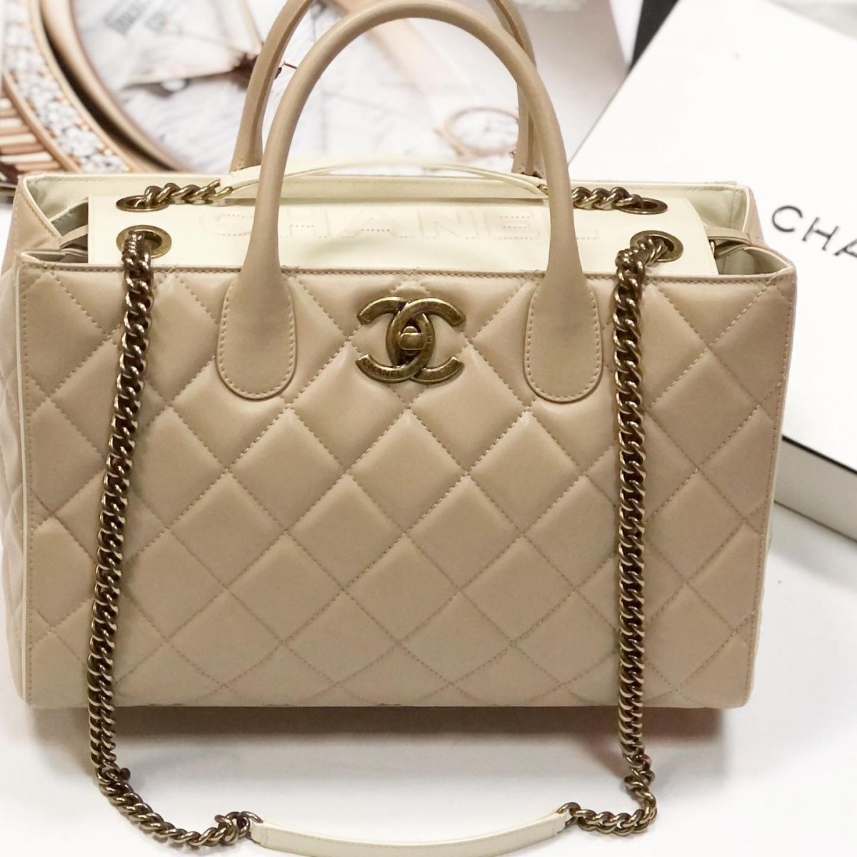 Сумка CHANEL размер 22/34 цена 276 925 руб 