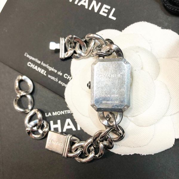 Часы Chanel 