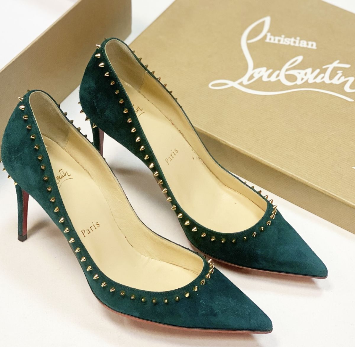 Туфли Louboutin размер 35.5 цена 15 385 руб 