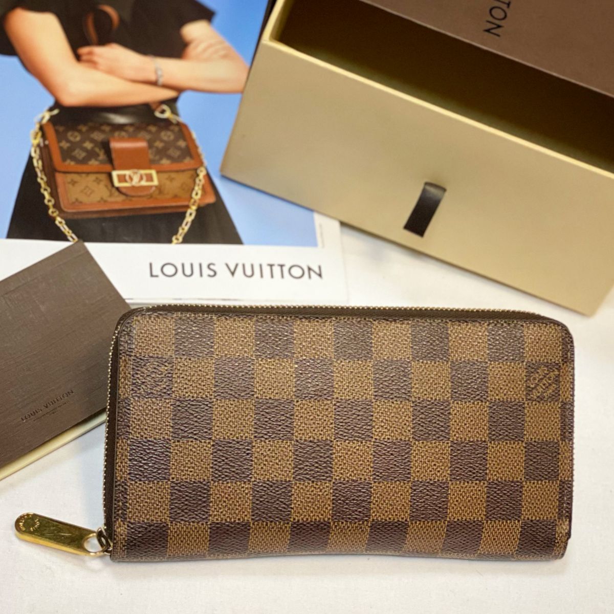 Портмоне Louis Vuitton  цена 24 616 руб 