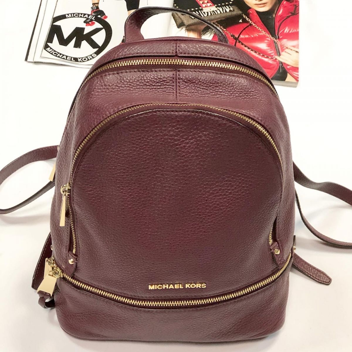 Рюкзак Michael Kors размер 30*24 цена 7 693 руб 