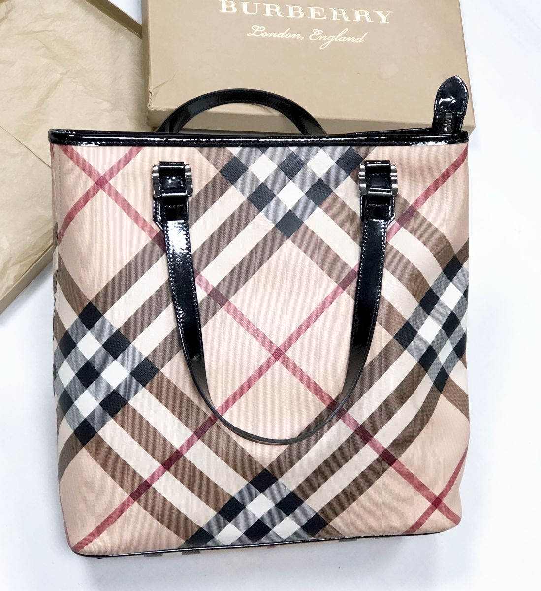 Сумка Burberry размер 32/32 цена 15 641 руб 