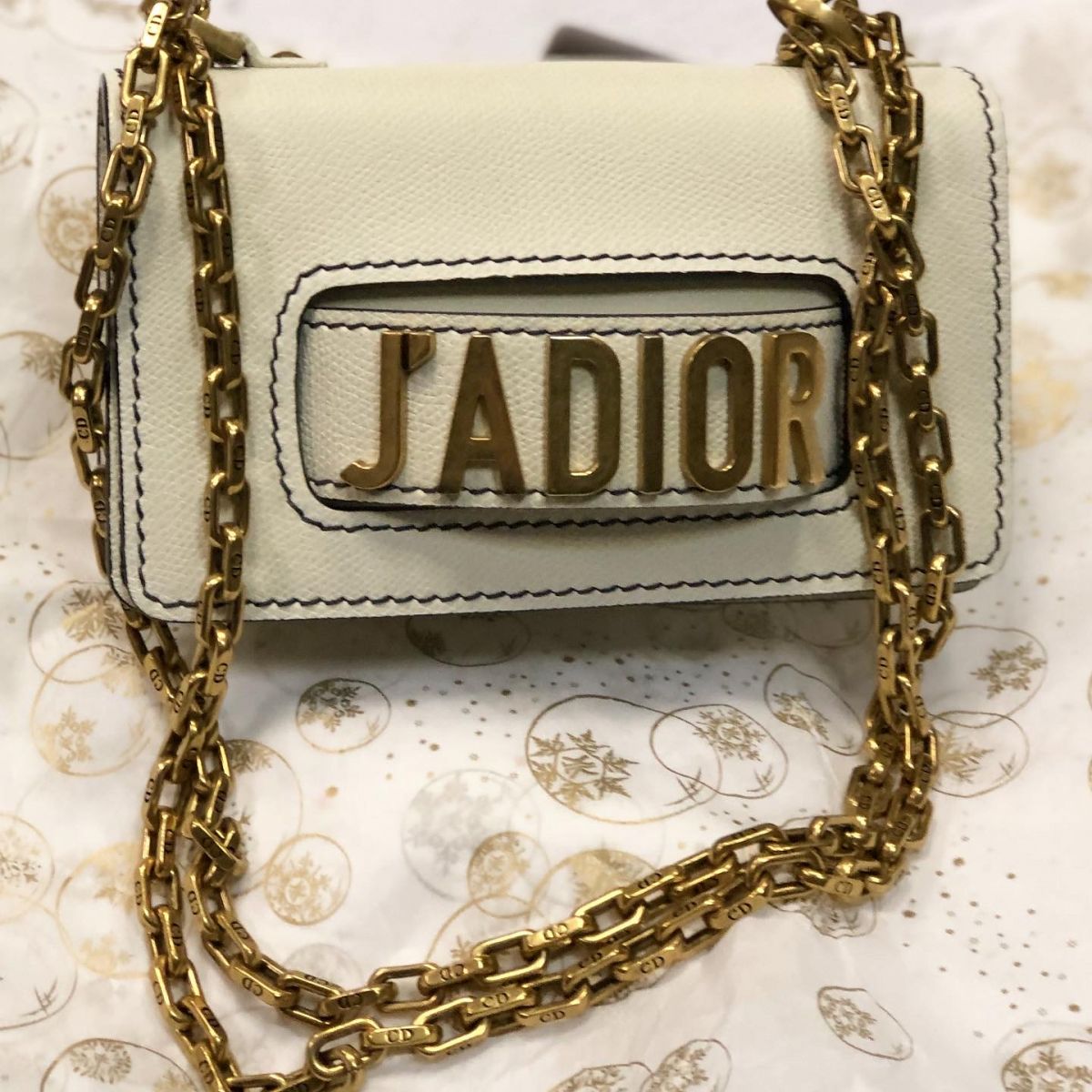 Сумочка J'ADORE DIOR  размер 18/11 цена 61 549 руб