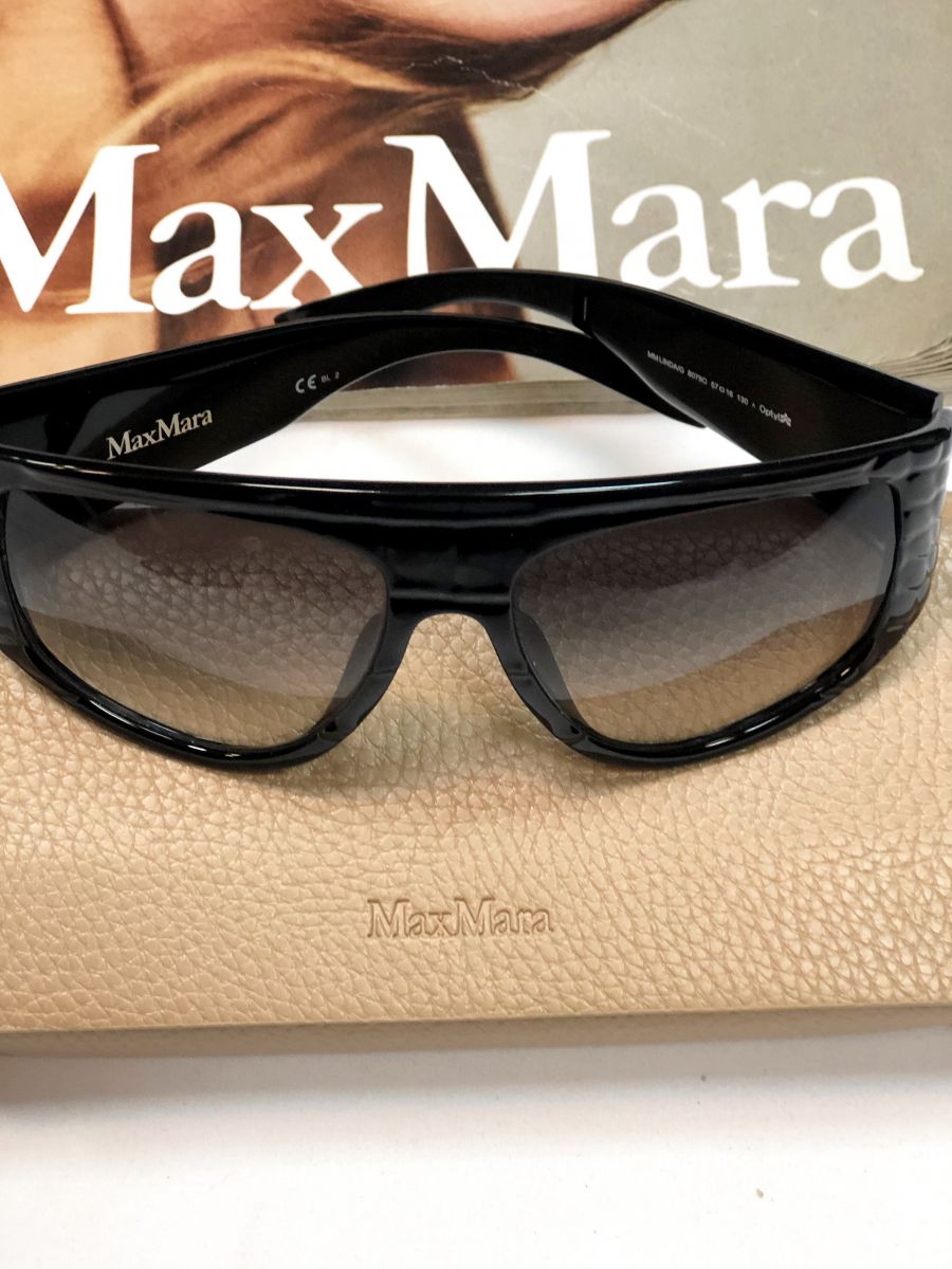 Очки Max Mara цена 15 385 руб 