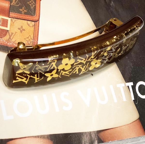 Заколка Louis Vuitton 