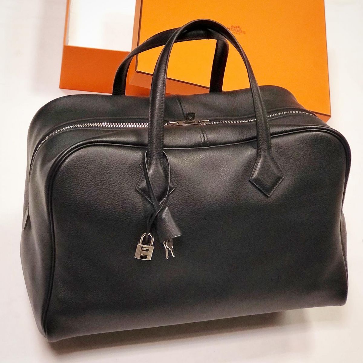 Сумка Hermès  размер  40/30 цена 307 700 руб 