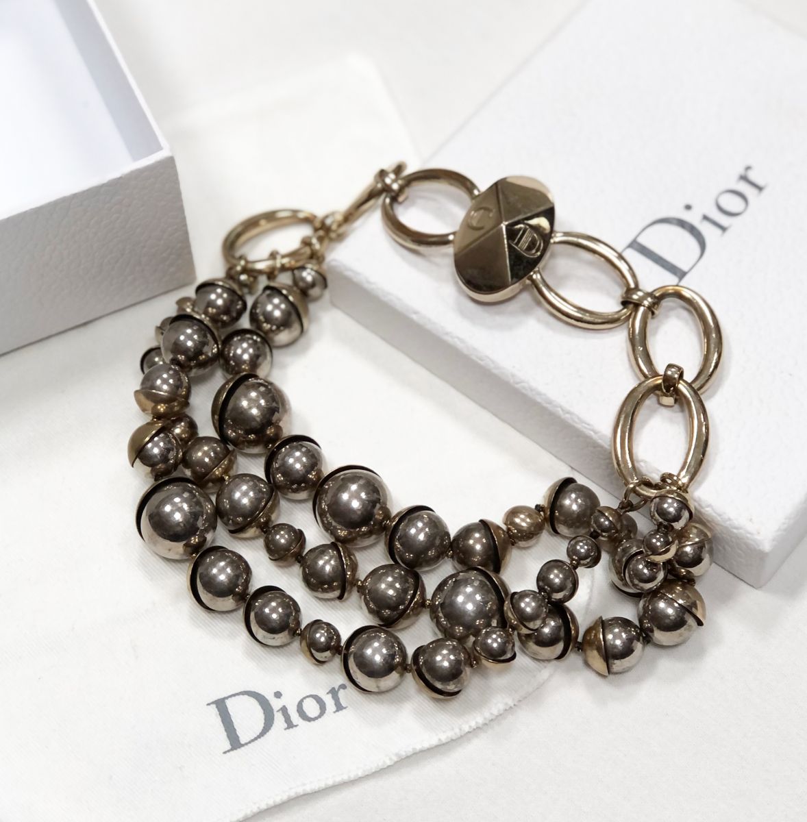 Колье Dior цена 76 925 руб/в коробке/ 
