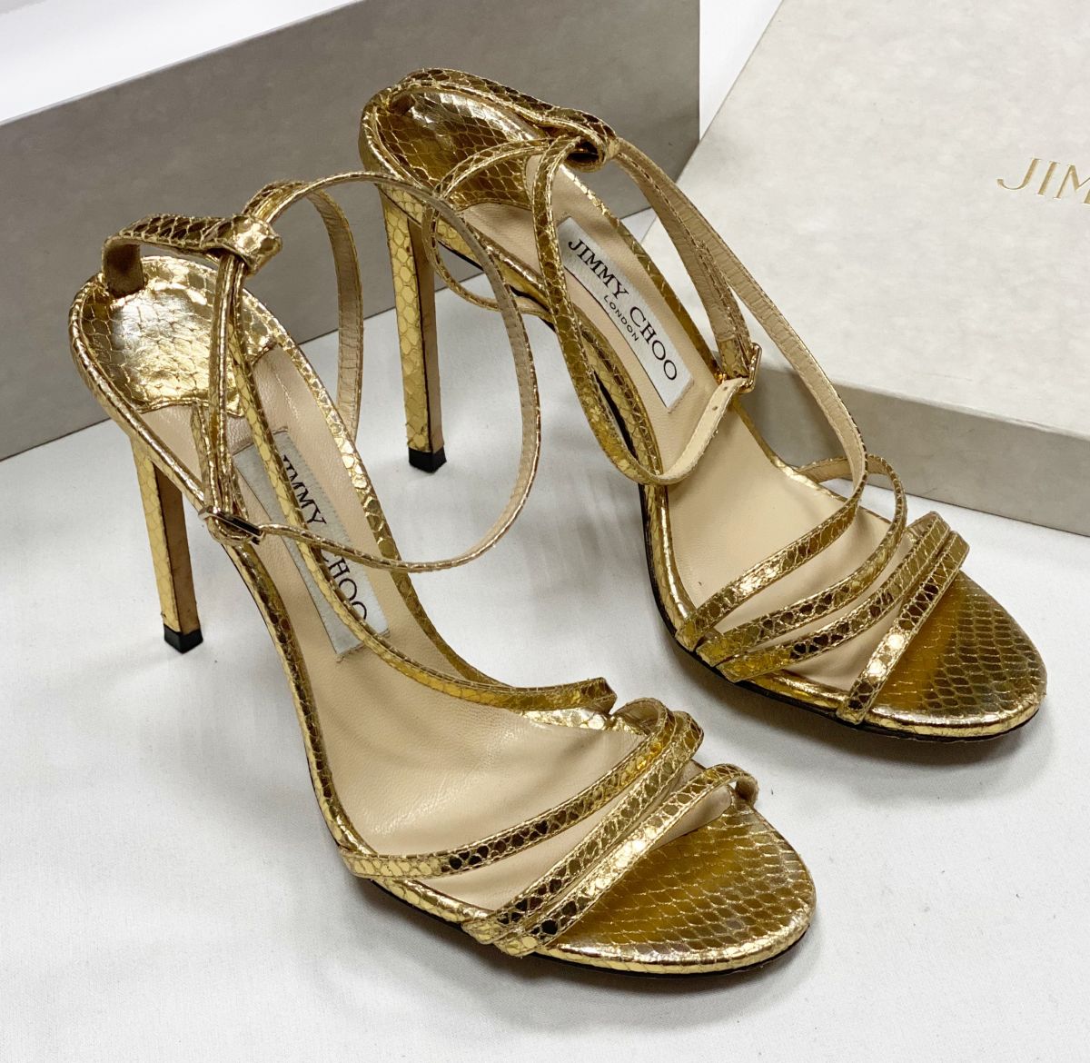 Босоножки Jimmy Choo размер 38 цена 7 693 руб