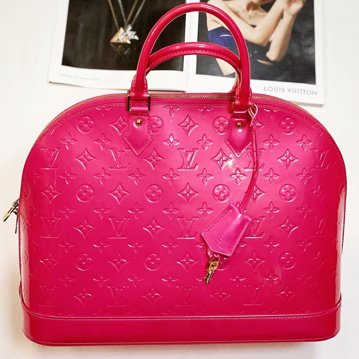 Сумка Louis Vuitton размер 37/30 цена 46 155 руб 