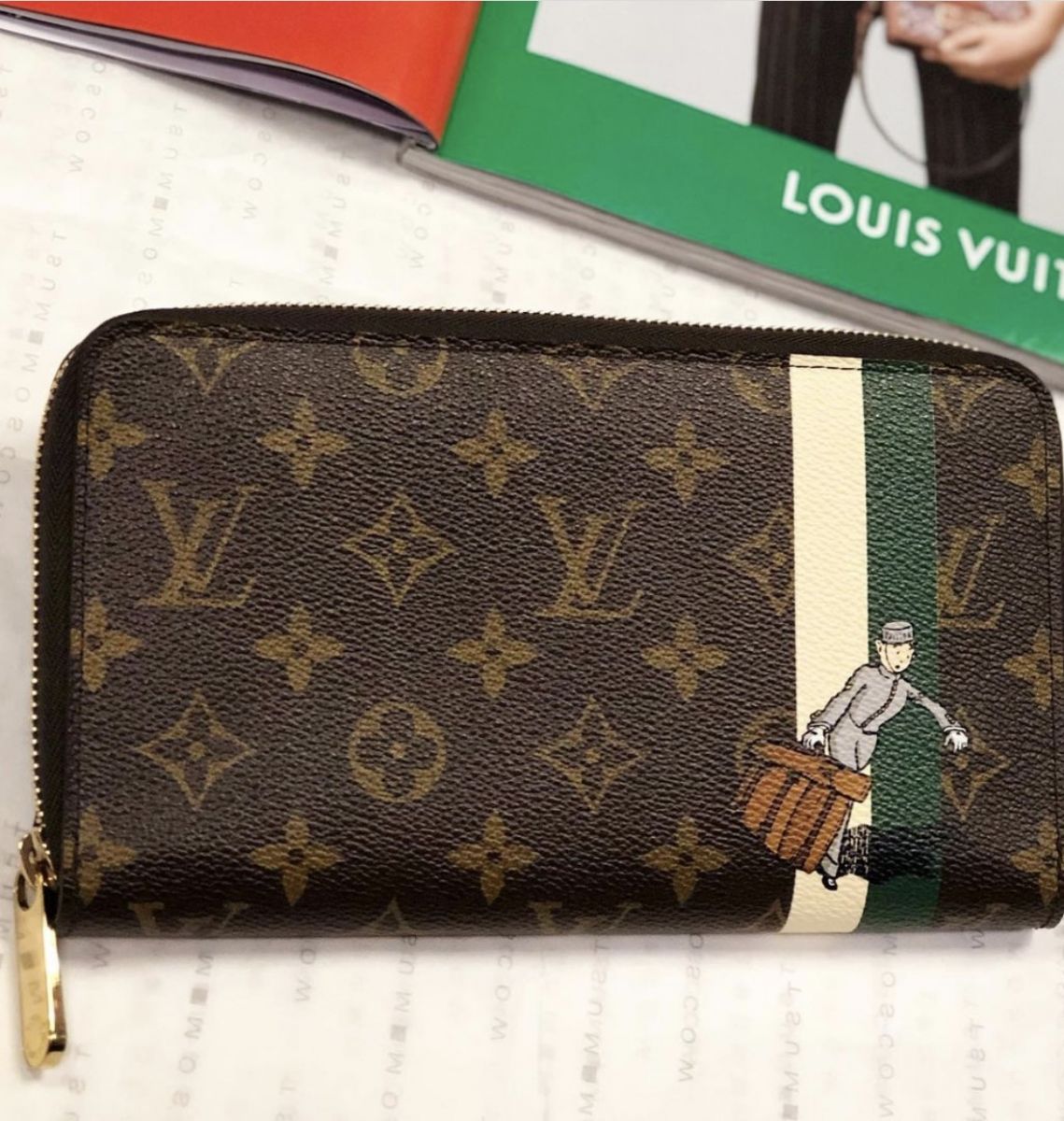 Портмоне Louis Vuitton размер 20*11 цена 23 078 руб