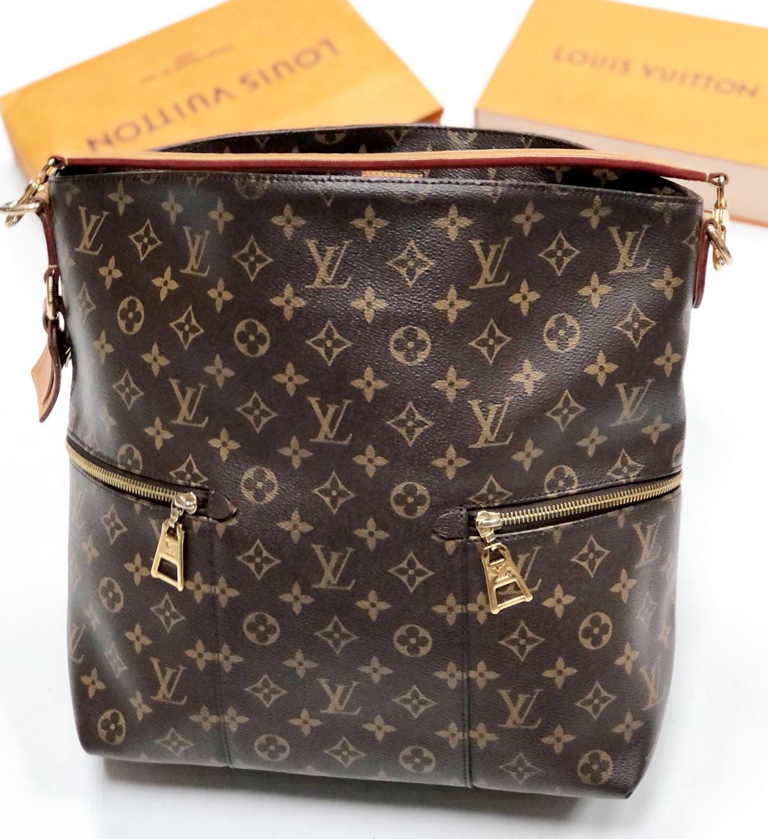 Сумка Louis Vuitton размер 30/35 цена 92 310 руб
