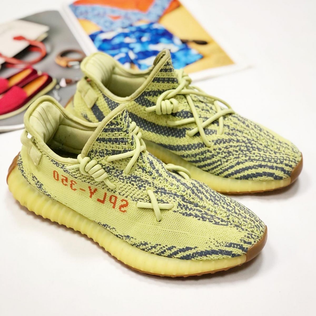 #mechtamen Кроссовки Adidas Yeezy размер 43.5 цена 7 693 руб