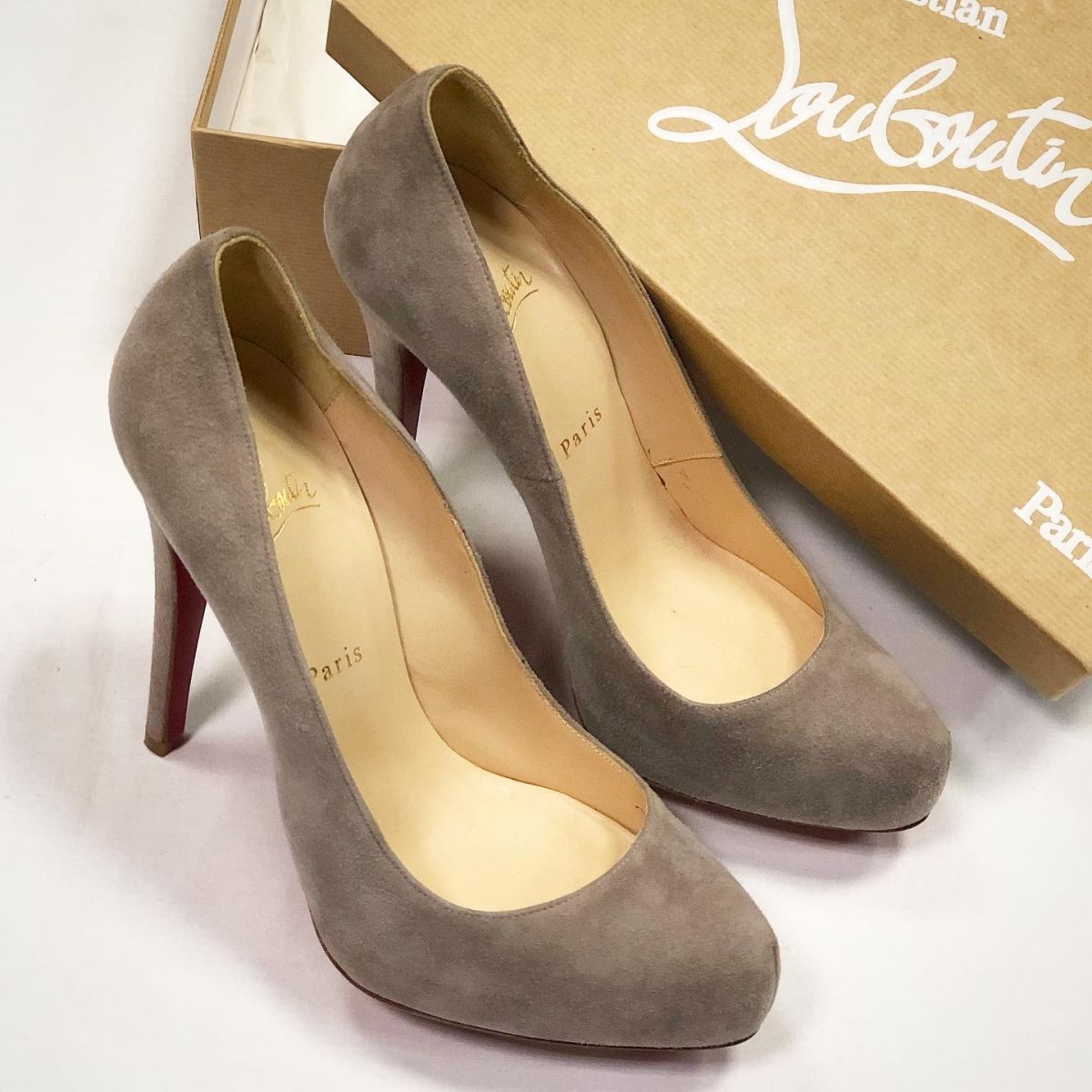 Туфли Louboutin  размер 38.5 цена 10 770 руб 