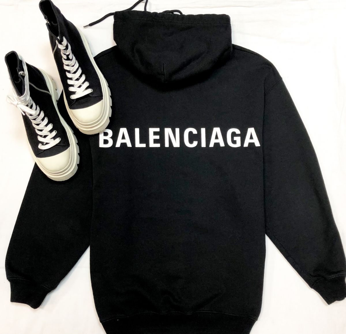 Худи BALENCIAGA размер XS цена 18 462 руб