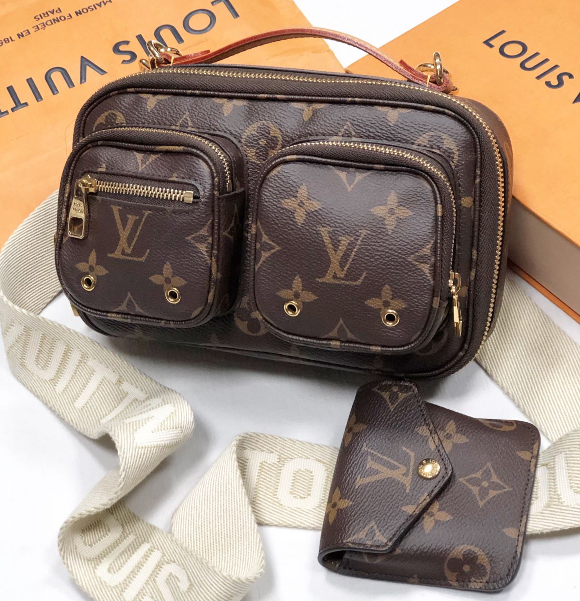 Сумка Louis Vuitton размер 20/14 цена 156 550 руб
