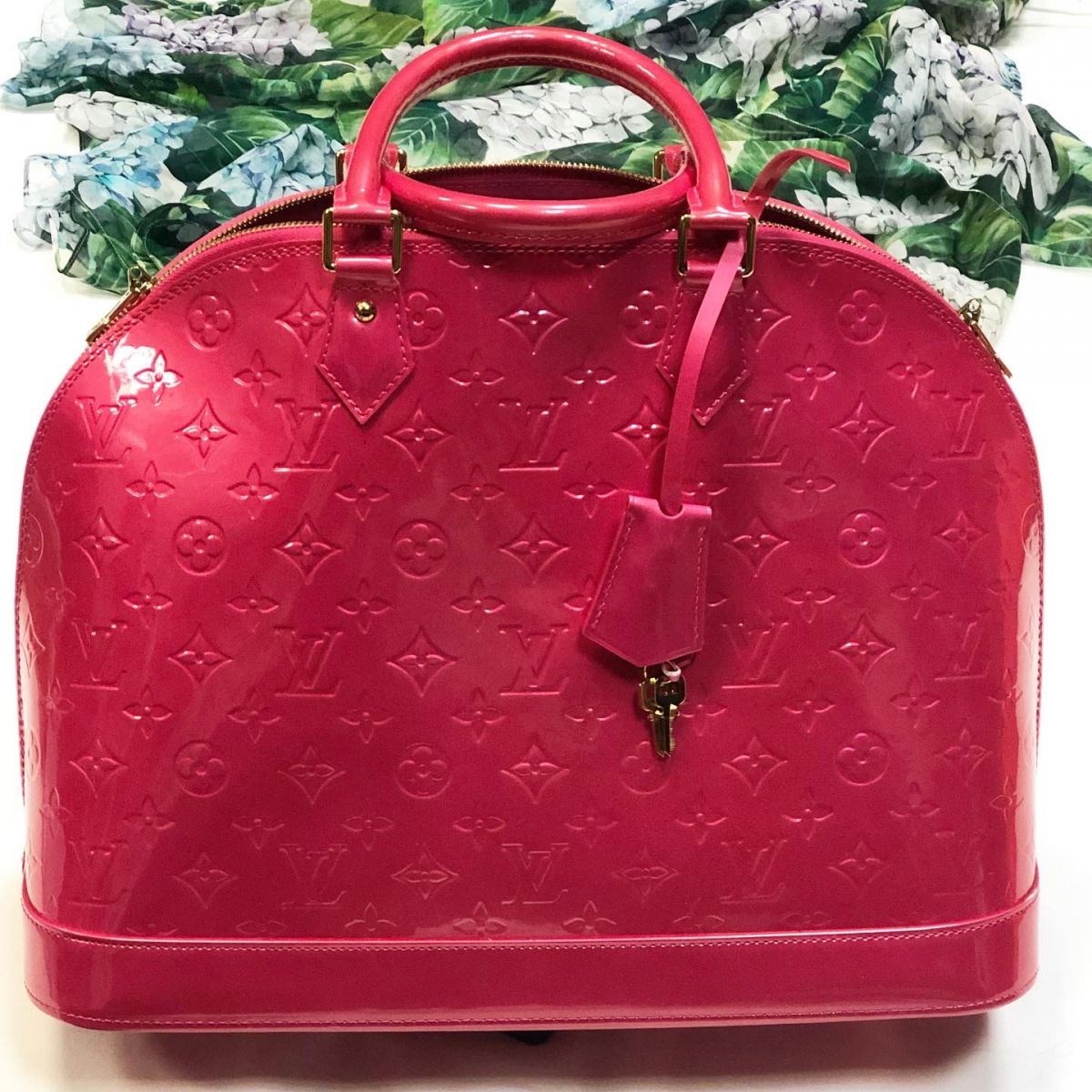 Сумка Louis Vuitton размер 28/ 35 цена 76 925 руб 