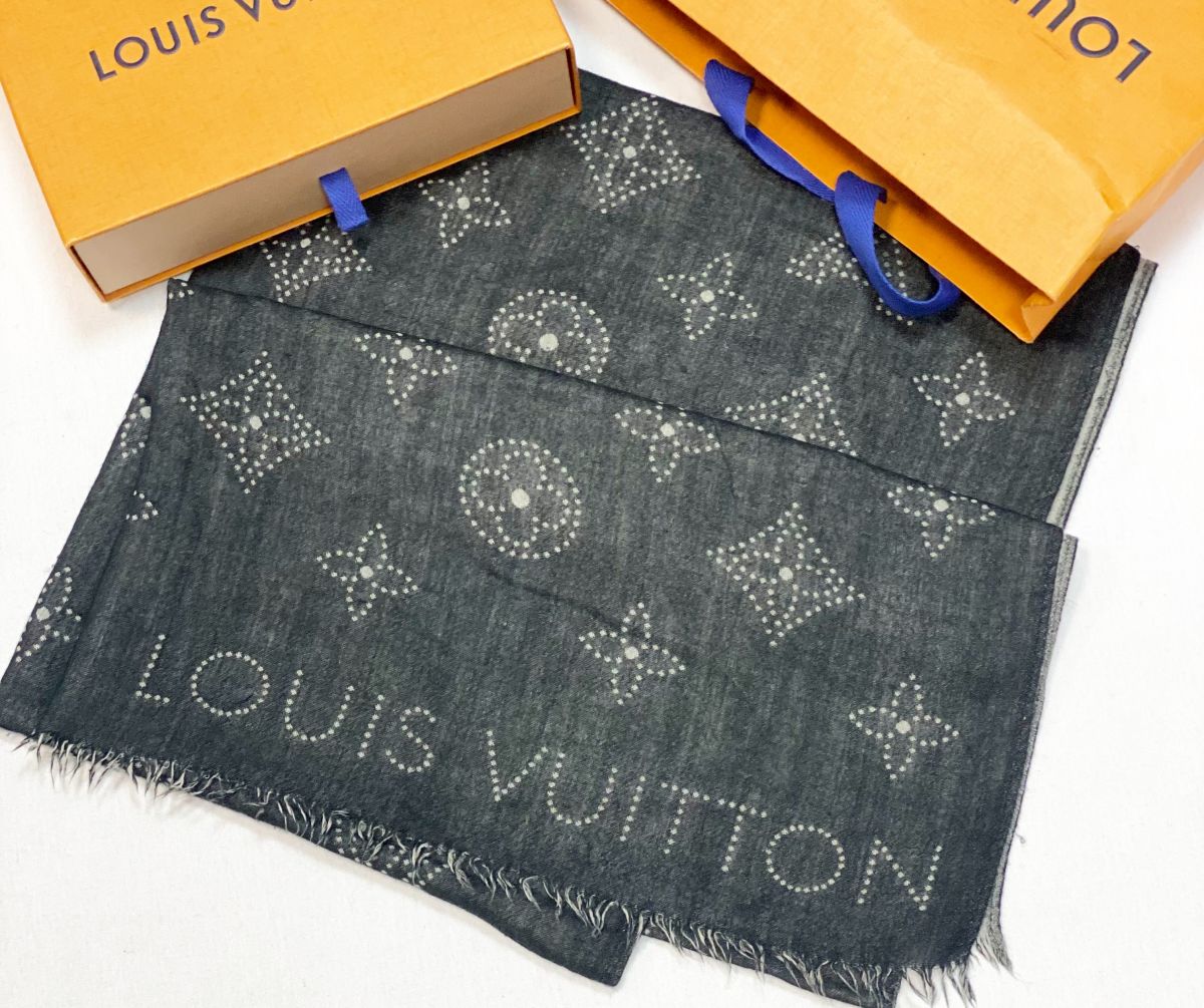 Палантин Louis Vuitton размер 140/70 цена 23 078 руб 