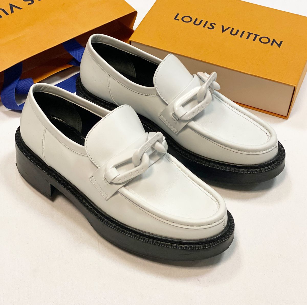 Лоферы Louis Vuitton размер 40 цена 46 155 руб 