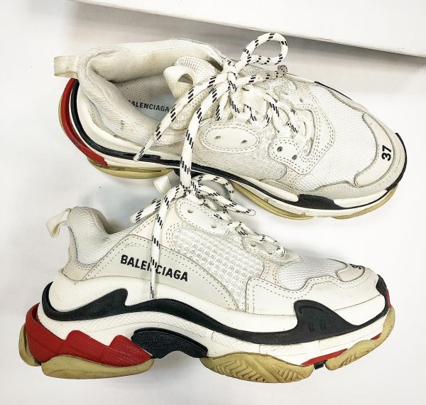 Balenciaga Triple s x Supreme