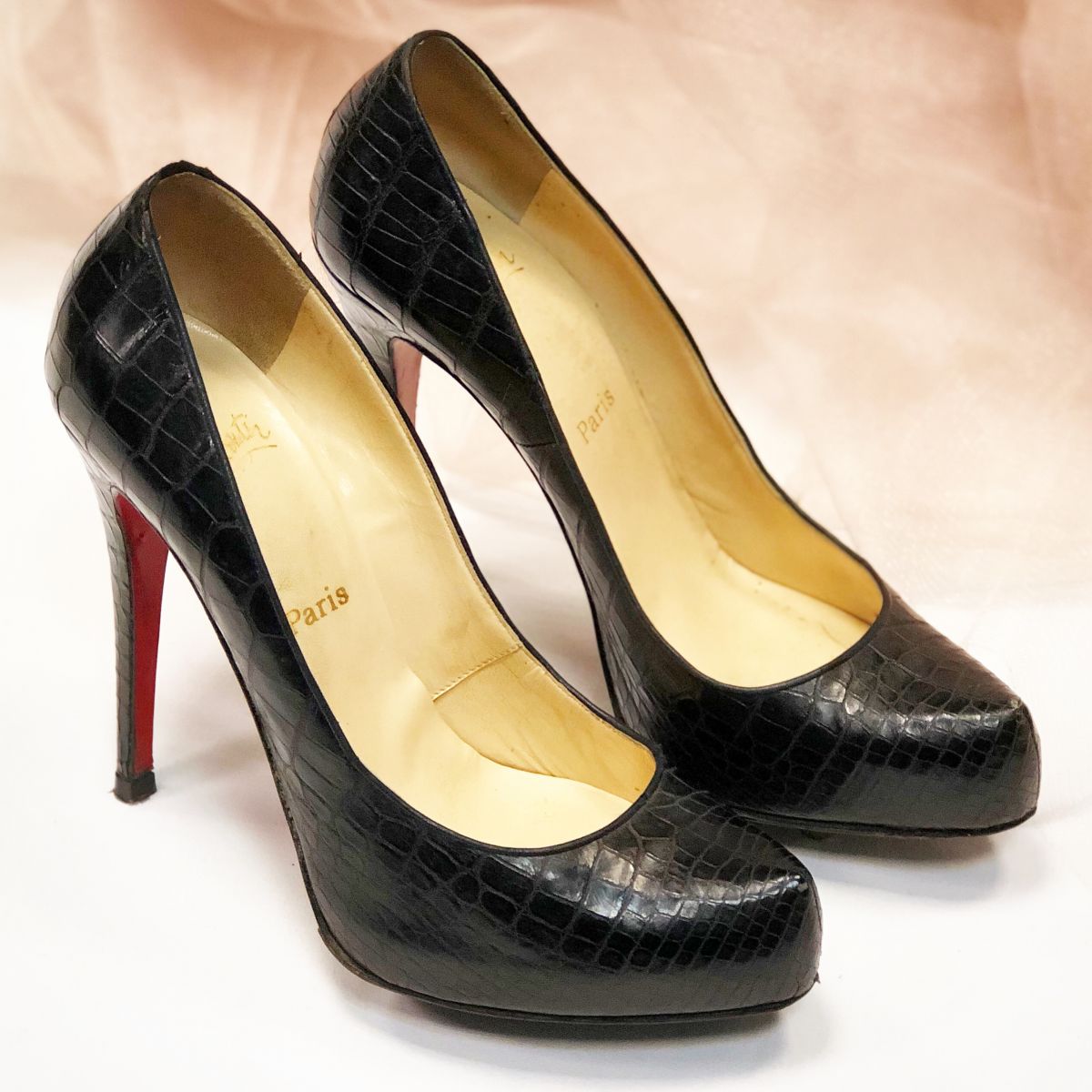 Туфли Louboutin  размер 41 цена 10 770 руб