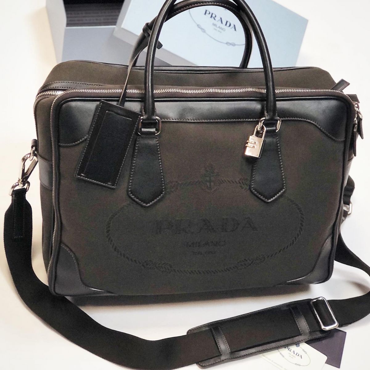 Сумка Prada размер 40/30 цена 38 463 руб 