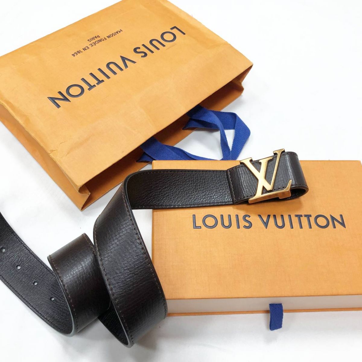 Ремень LOUIS VUITTON размер 80/32 цена 23 078 руб