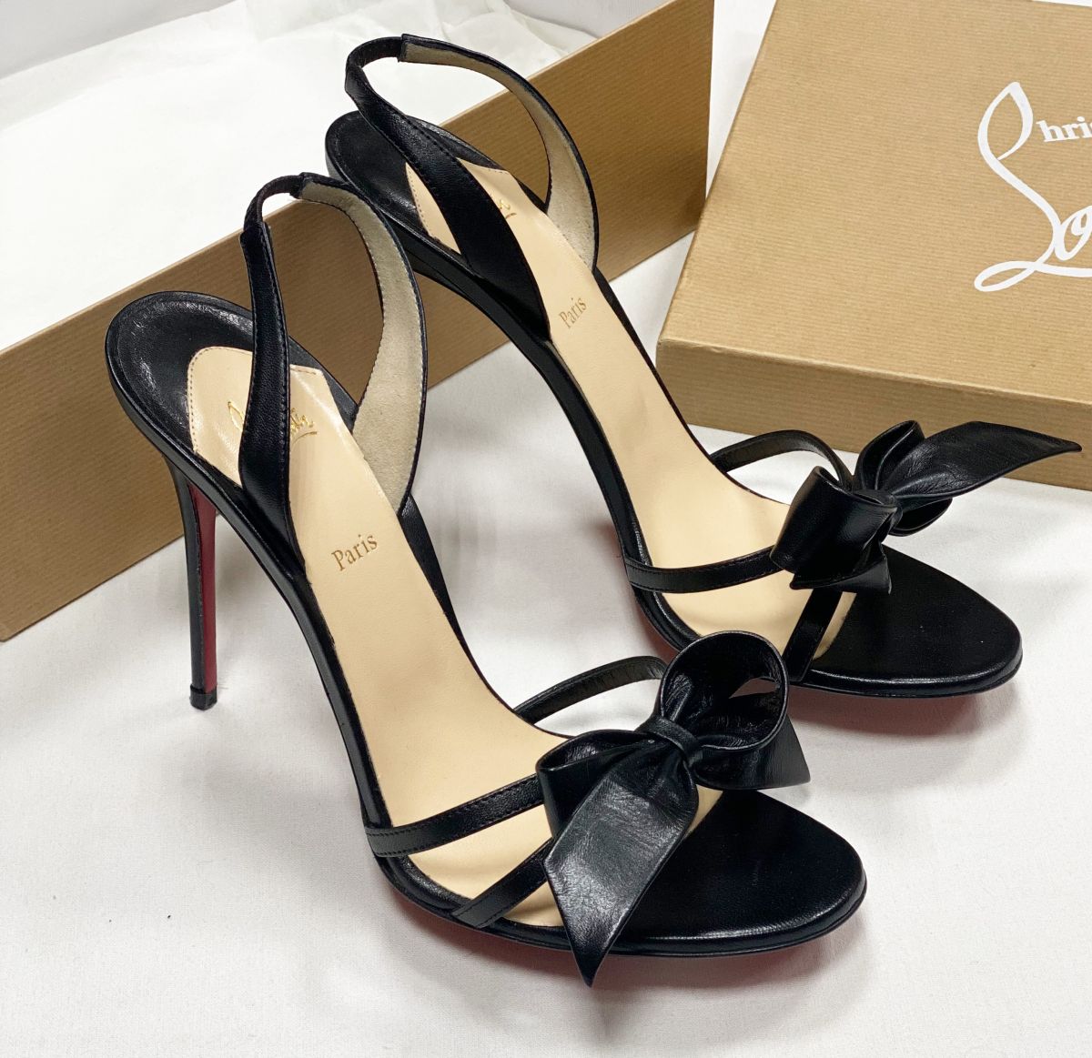 Босоножки Louboutin размер 40 цена 15 385 руб