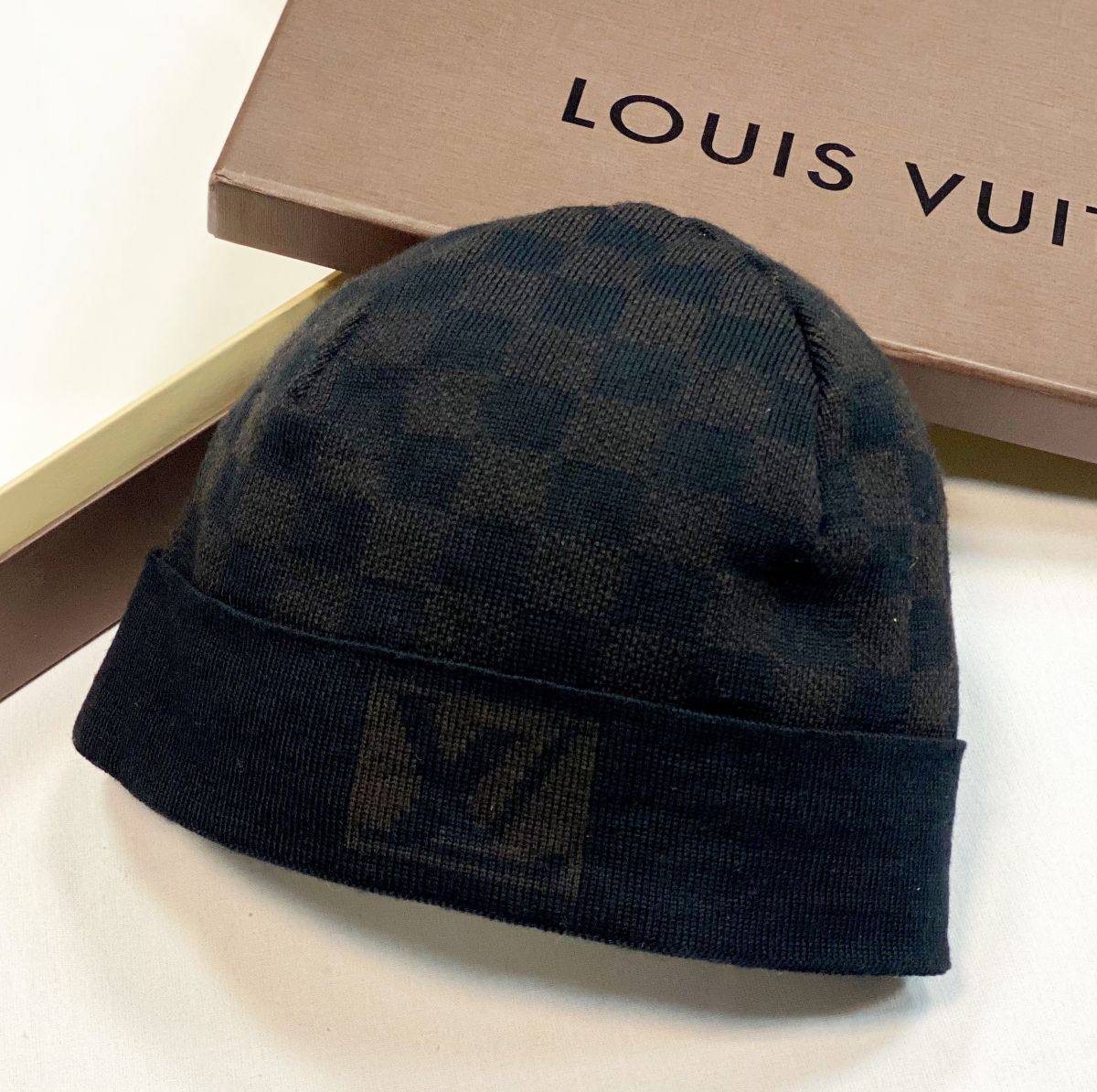 Шапка Louis Vuitton цена 10 770 руб 