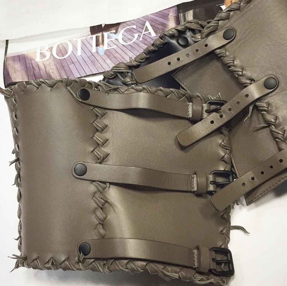 Пояс BOTTEGA VENETA размер 70/28 цена 7 693 руб