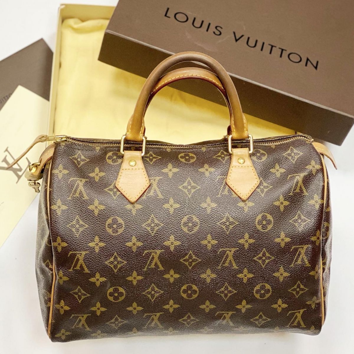 Сумка Louis Vuitton размер 30/20 цена 38 463 руб 