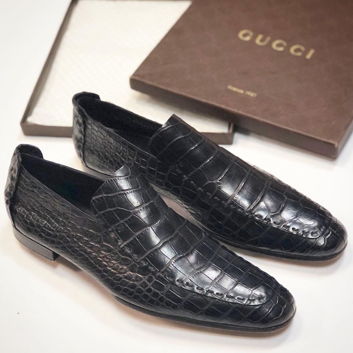 Лоферы / крокодил / Gucci  размер 42.5 цена 38 463 руб 