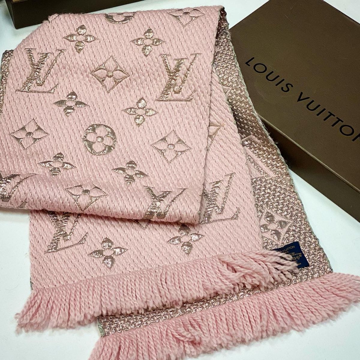 Шарф Louis Vuitton цена 30 770 руб 