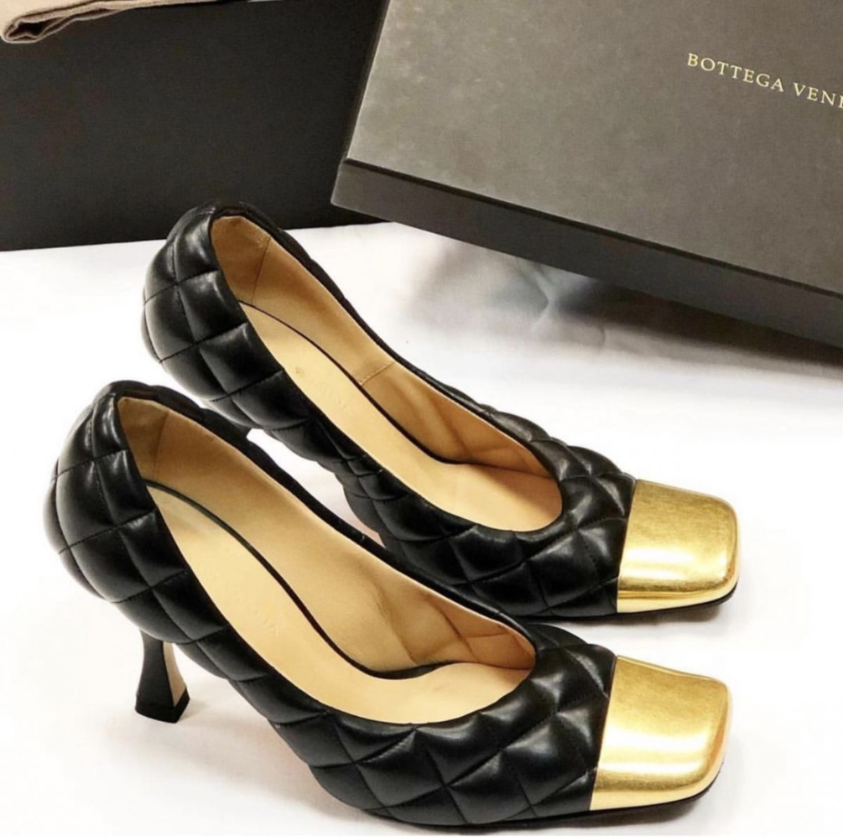 Туфли Bottega Veneta размер 38.5 цена 15 385 руб