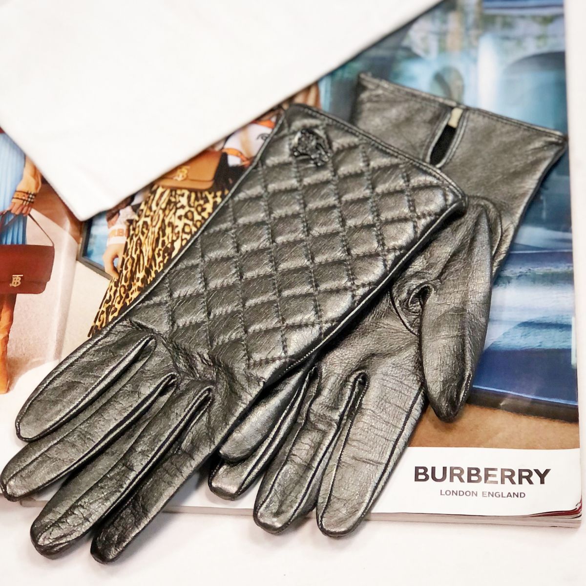 Перчатки Burberry  размер 7.5 цена 4 616 руб 