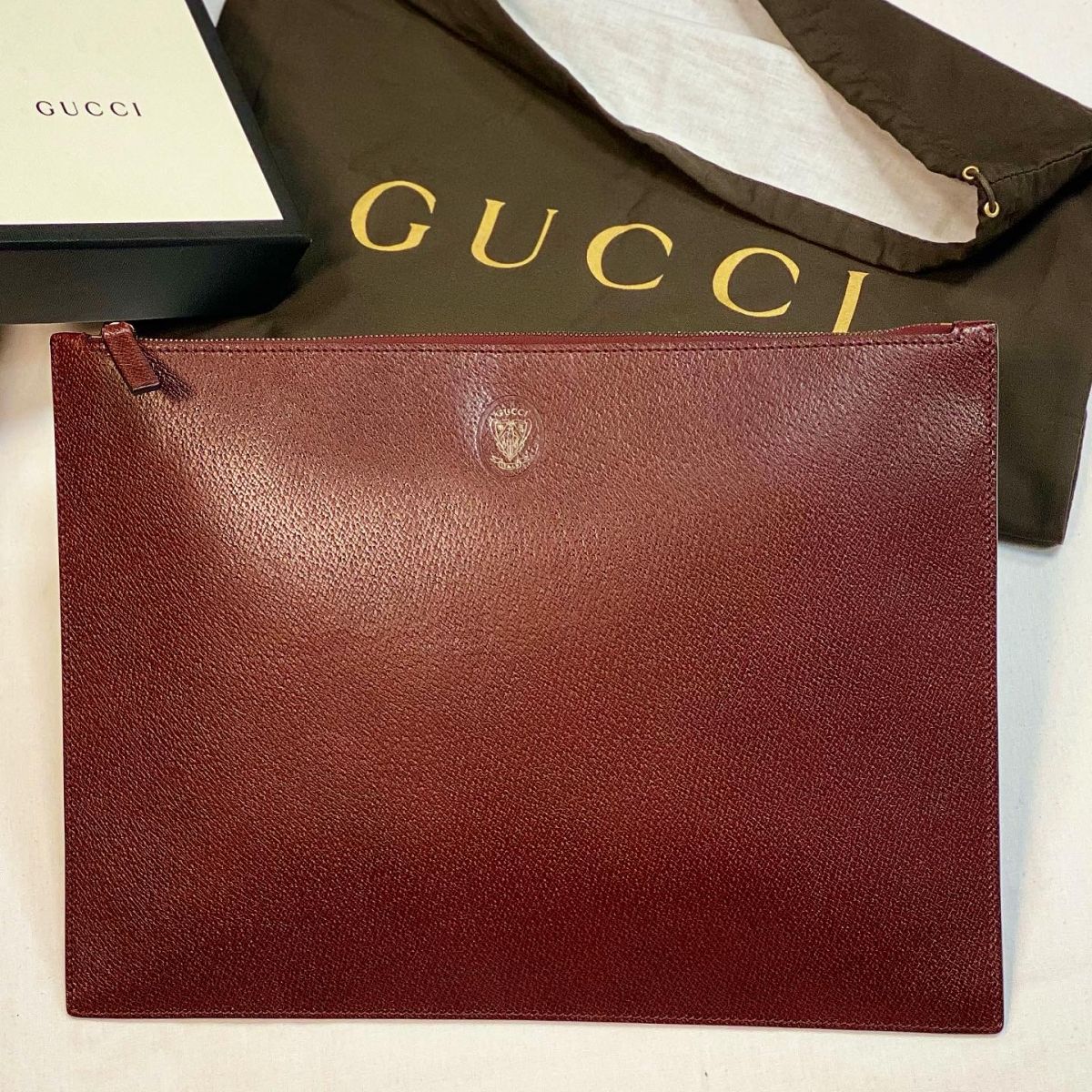 Папка  Gucci размер 40/30 цена 23 078 руб 